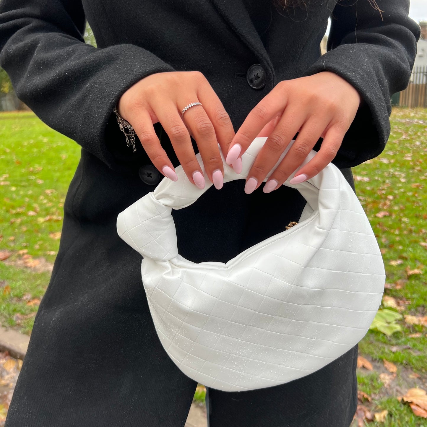 The woven white Knot bag