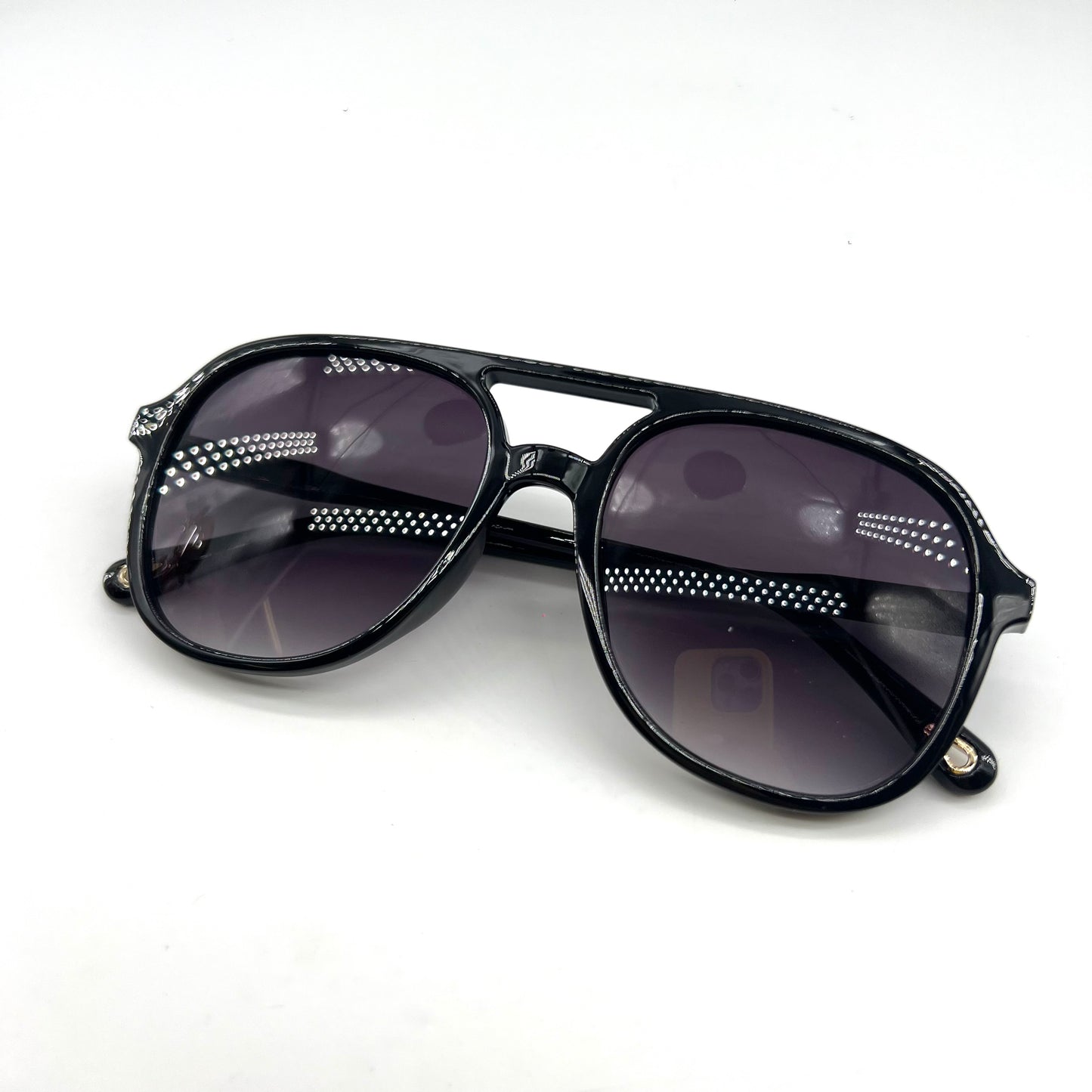 The Pilot aviator sunglasses- Black