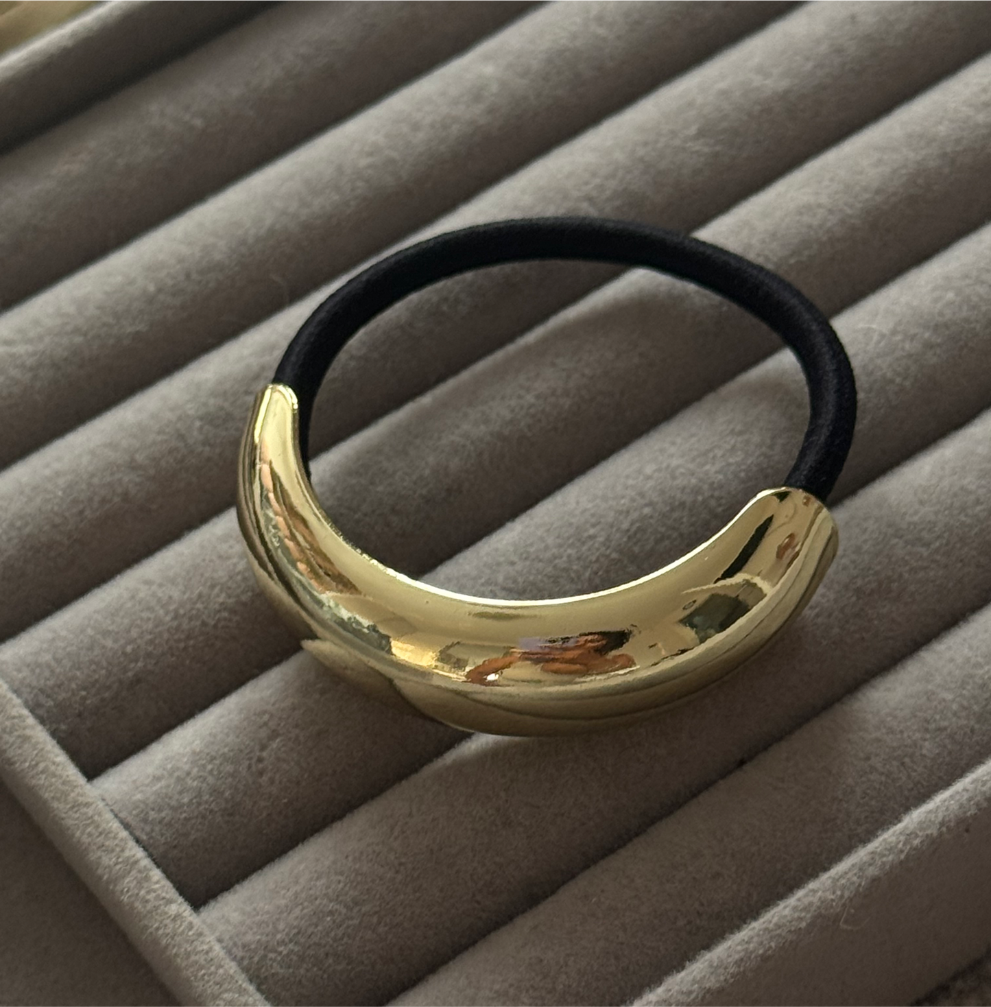 Single Gold Ring hair tie