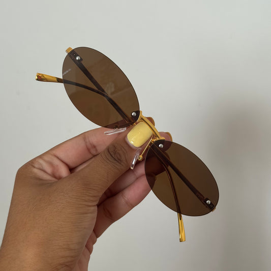 Chocolate rimless shades